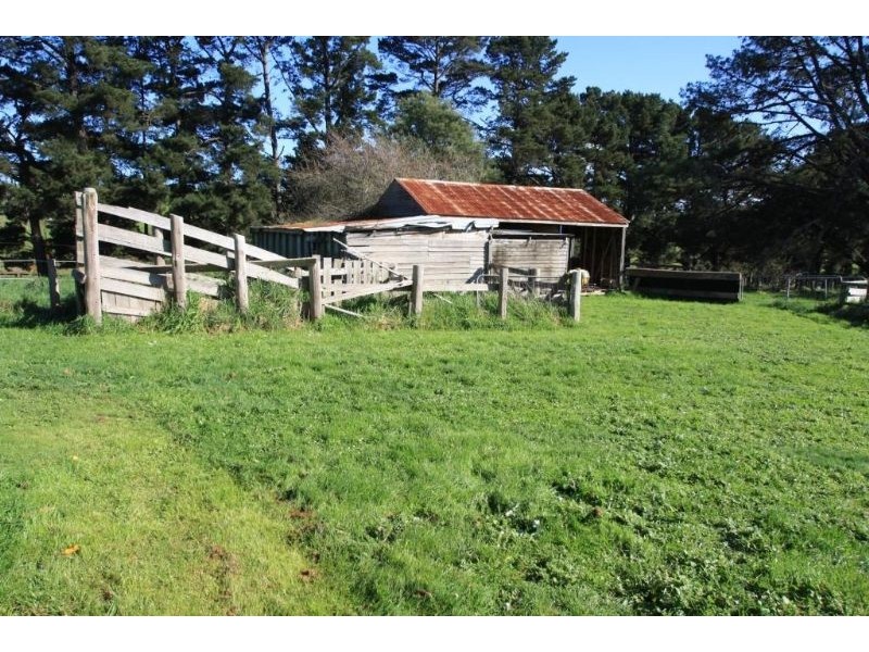 630 Nicholls Road, Mirboo North VIC 3871