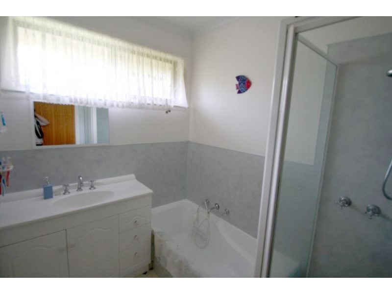 19-21 Bourke Street, Mirboo North VIC 3871