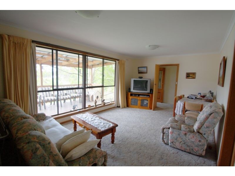 19-21 Bourke Street, Mirboo North VIC 3871