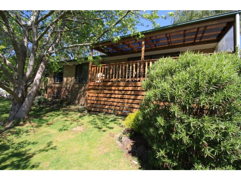 19-21 Bourke Street, Mirboo North VIC 3871