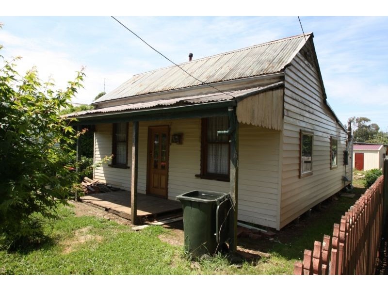 2 Railway Street, Thorpdale VIC 3835