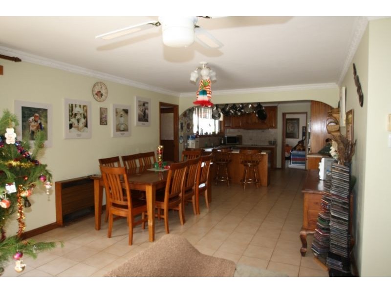 31 Giles Street, Mirboo North VIC 3871