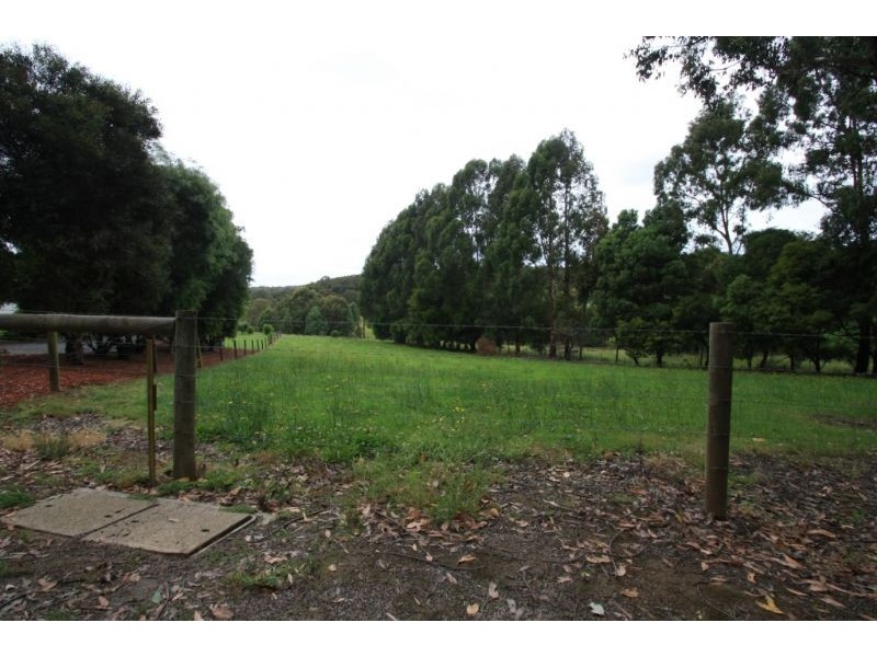 22 Old Thorpdale Road, Mirboo North VIC 3871