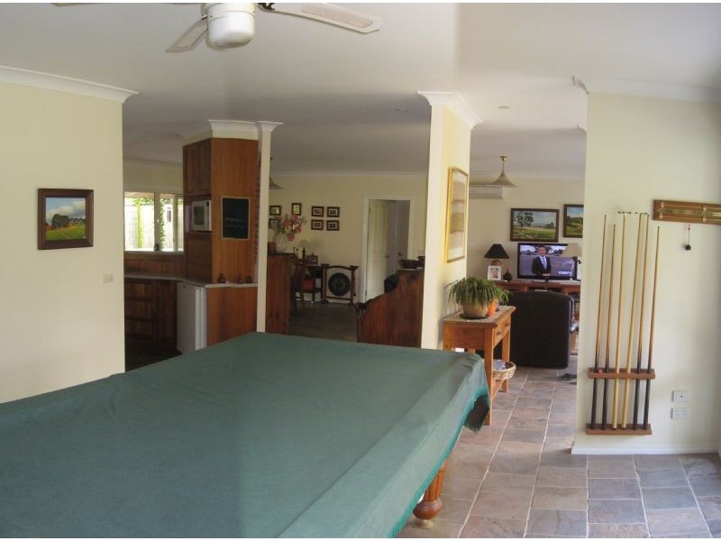 10 Grey Road, Mirboo North VIC 3871