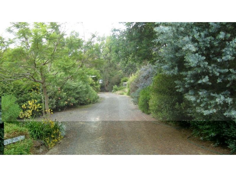 10 Grey Road, Mirboo North VIC 3871