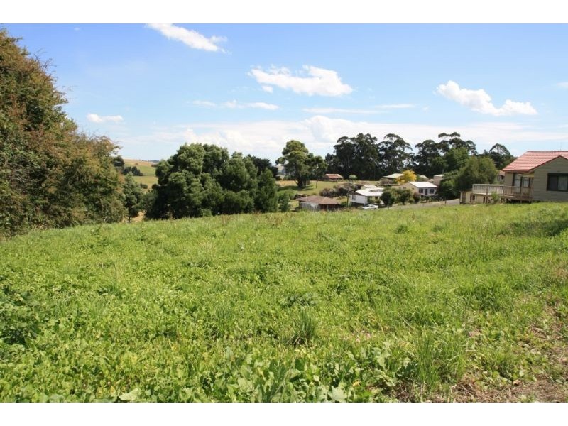 39-41 Giles Street, Mirboo North VIC 3871