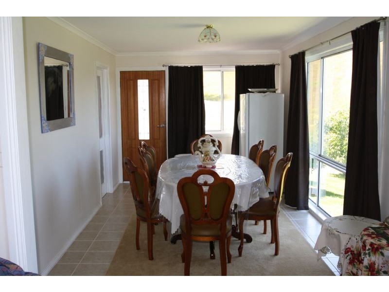 565 Berry’s Creek Rd, Mirboo North VIC 3871