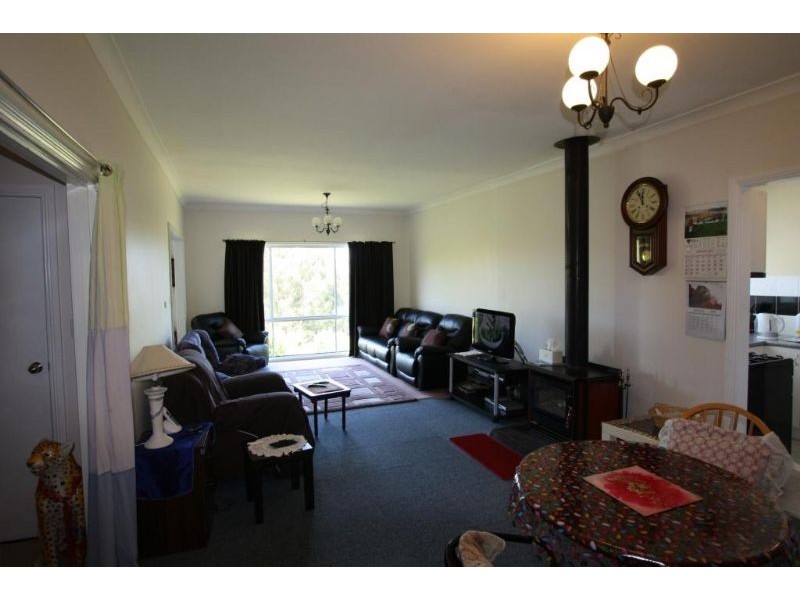 565 Berry’s Creek Rd, Mirboo North VIC 3871