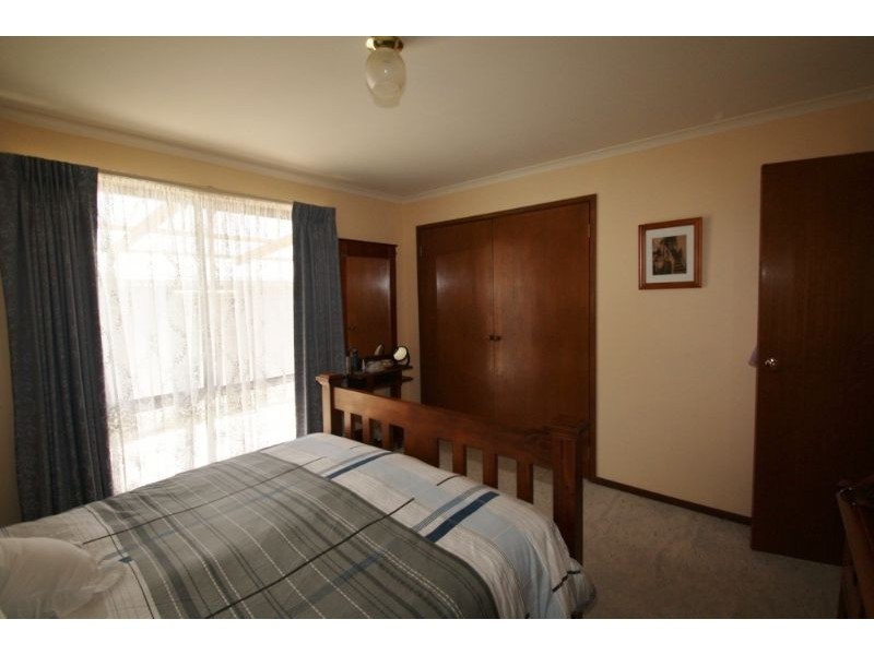 12 Scarlett Street, Mirboo North VIC 3871