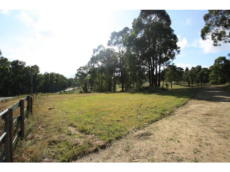 30 DARLIMULA ROAD, Mirboo North VIC 3871