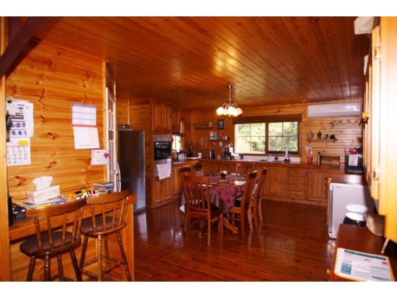 4 Brights Road, Boolarra VIC 3870