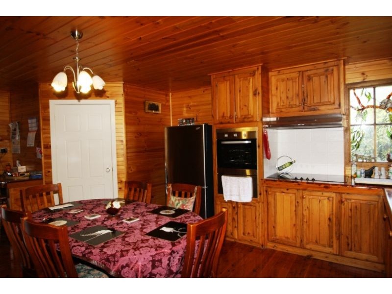 4 Brights Road, Boolarra VIC 3870