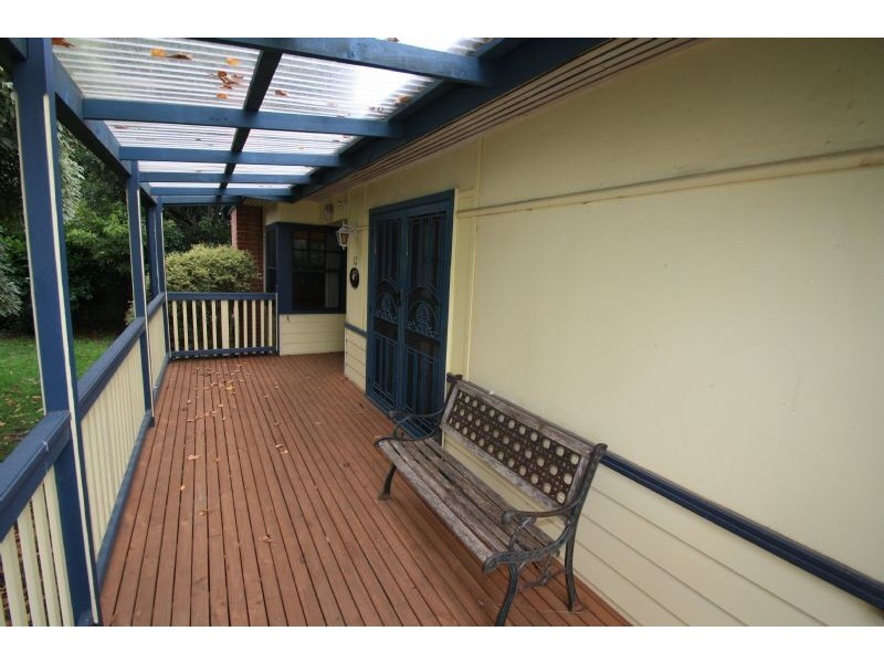 12 Baromi Road, Mirboo North VIC 3871