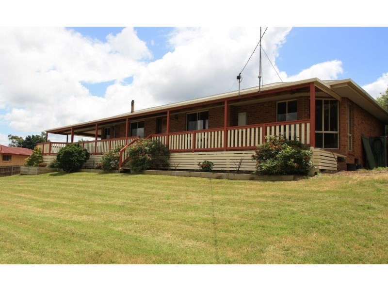 15-17 Grandridge Road, Mirboo North VIC 3871