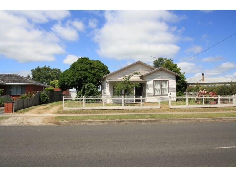 30 Baromi Road, Mirboo North VIC 3871