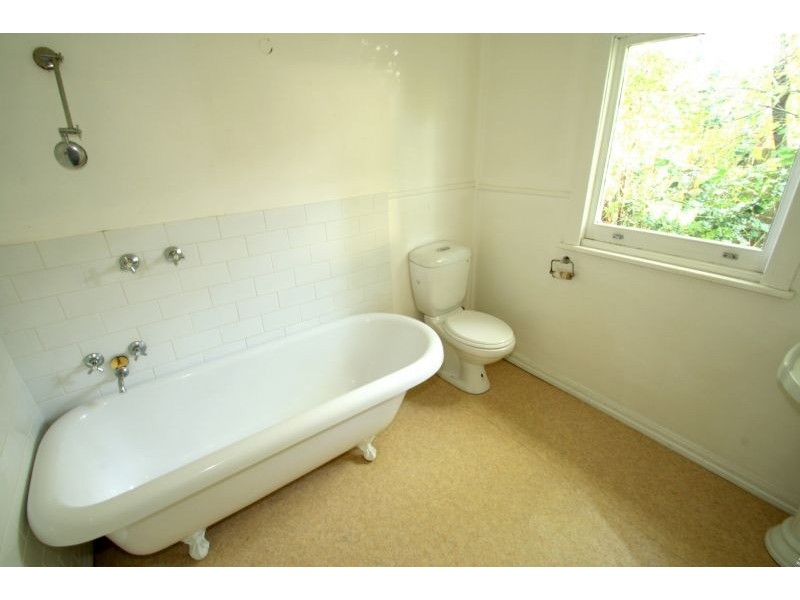 30 Baromi Road, Mirboo North VIC 3871