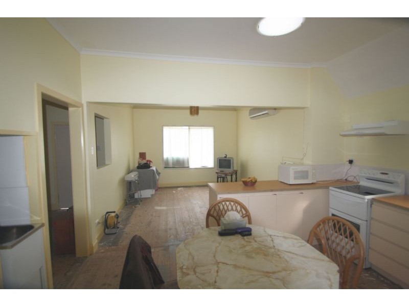 5 Giles, Mirboo North VIC 3871