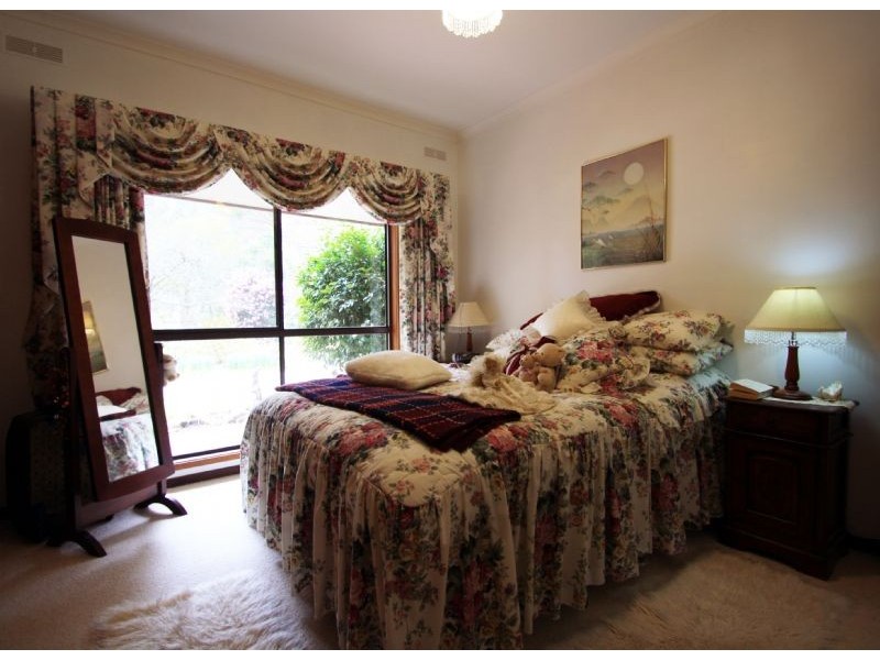 7 Wembridges Road, Mirboo North VIC 3871