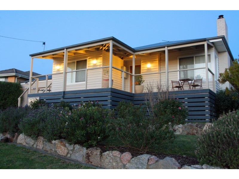 5 Wheildon Street, Mirboo North VIC 3871