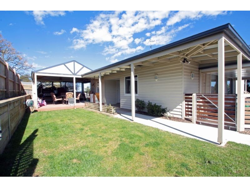 5 Wheildon Street, Mirboo North VIC 3871