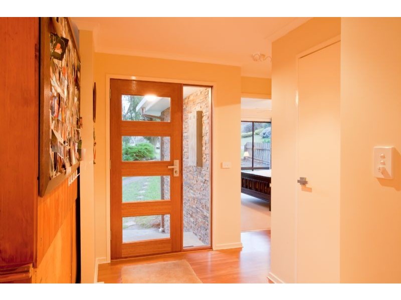 6 Grogan Court, Mirboo North VIC 3871