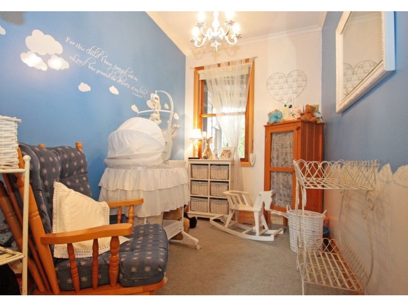 14 Giles street, Mirboo North VIC 3871