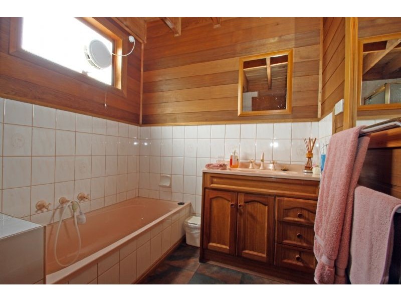 943 Mirboo-Yarragon Road, Allambee VIC 3823