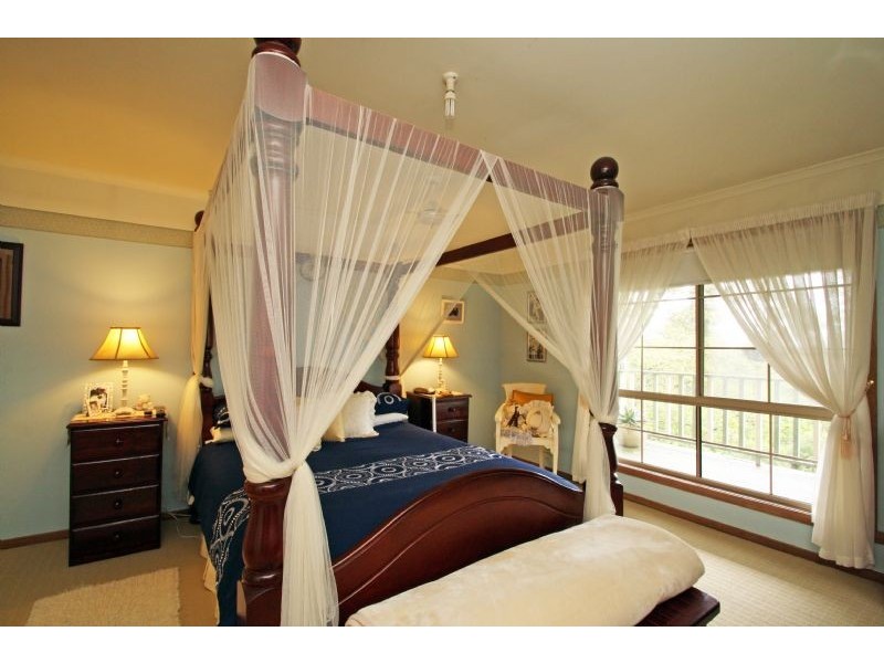 130 St Ellens Road, Mirboo North VIC 3871