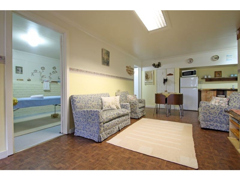 130 St Ellens Road, Mirboo North VIC 3871