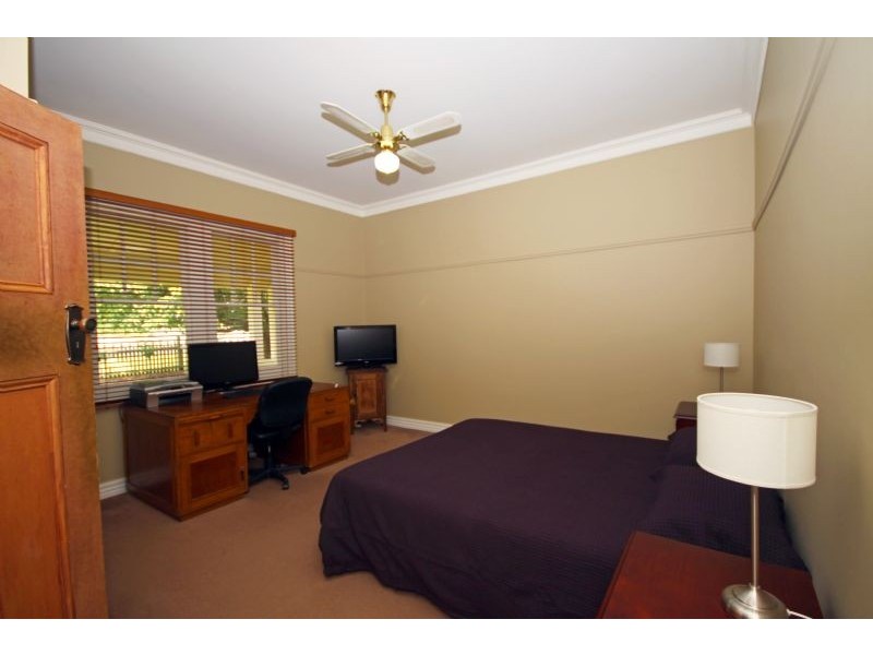 3 Couper Street, Mirboo North VIC 3871