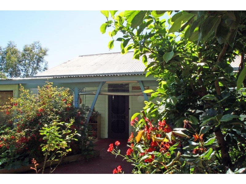 7 Murray Street, Mirboo North VIC 3871