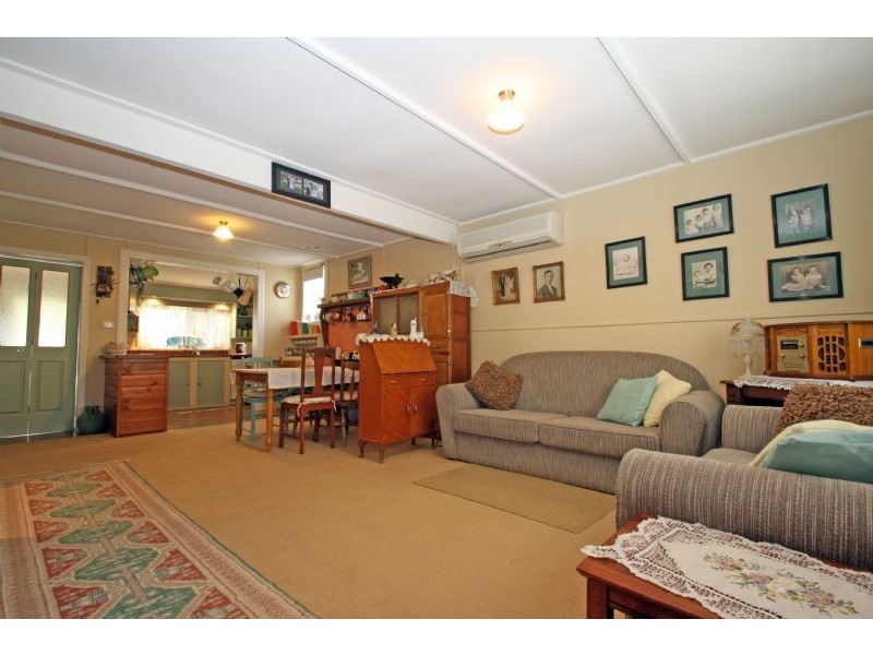 7 Murray Street, Mirboo North VIC 3871