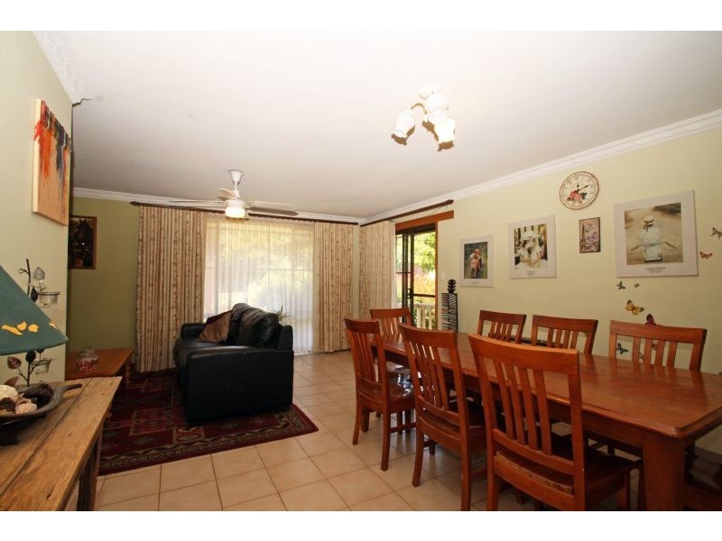 31 Giles Street, Mirboo North VIC 3871