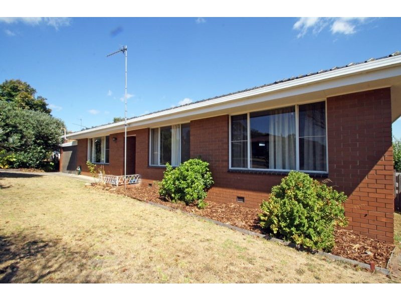 16 Peacock Street,, Mirboo North VIC 3871