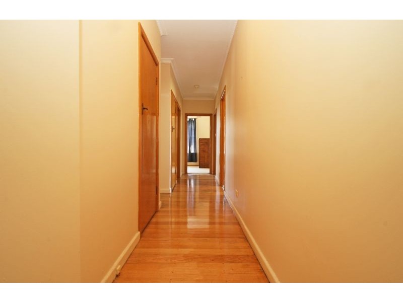 16 Peacock Street,, Mirboo North VIC 3871