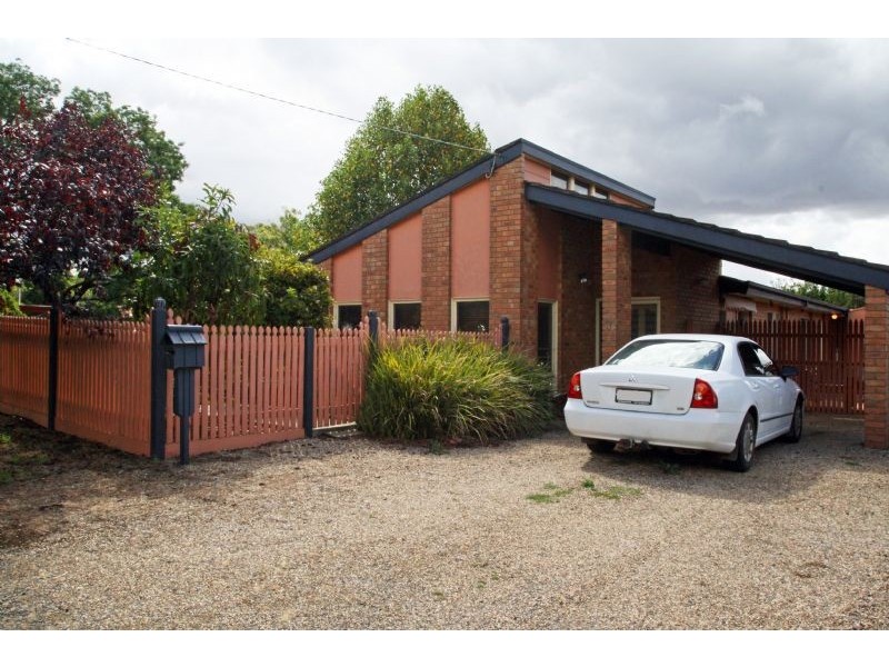 1-3 Halliday Court, Mirboo North VIC 3871