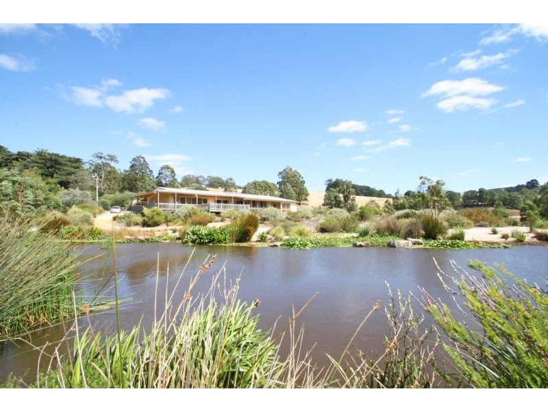 126 Cooks Road, Mirboo North VIC 3871