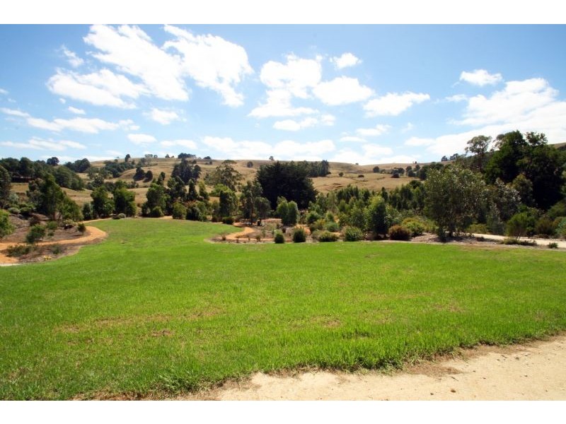 126 Cooks Road, Mirboo North VIC 3871