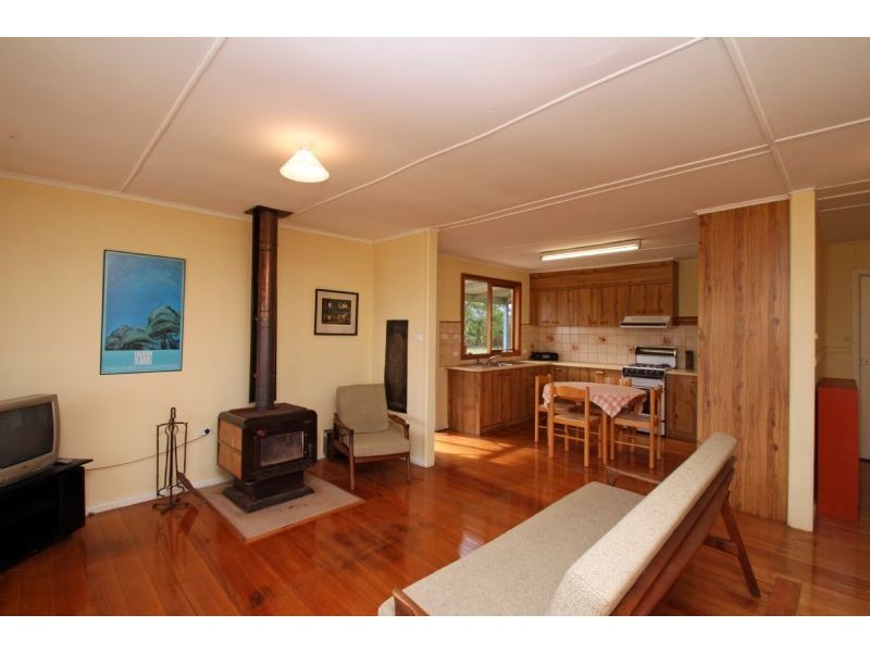 228 Fullertons Road, Mirboo North VIC 3871