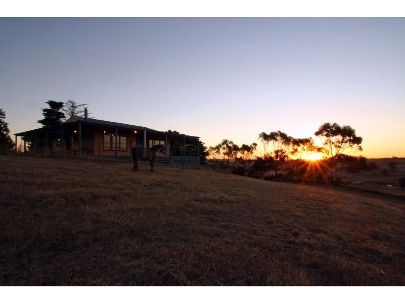 228 Fullertons Road, Mirboo North VIC 3871
