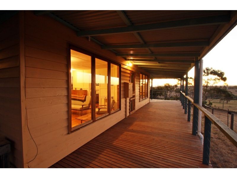 228 Fullertons Road, Mirboo North VIC 3871