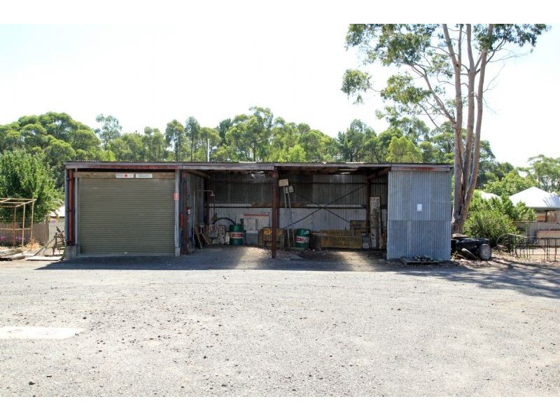 31 Baromi Road, Mirboo North VIC 3871