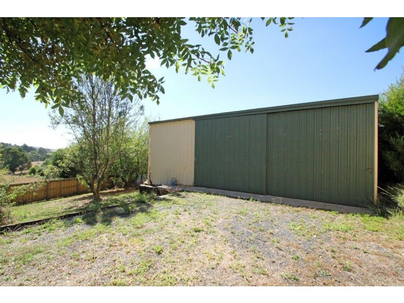 16 Balding Street, Mirboo North VIC 3871