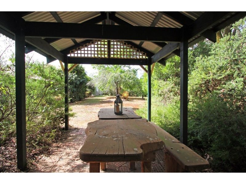 24 Old Thorpdale Road, Mirboo North VIC 3871