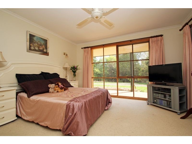 24 Old Thorpdale Road, Mirboo North VIC 3871