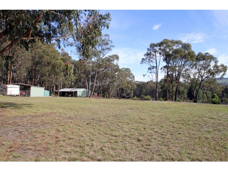 9 Muirhead Drive, Mirboo North VIC 3871