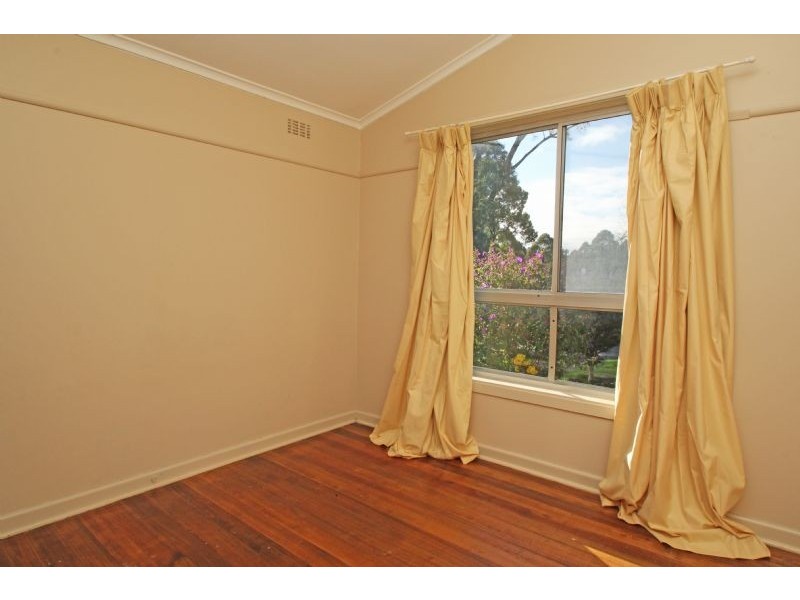 2 Murray Street, Mirboo North VIC 3871