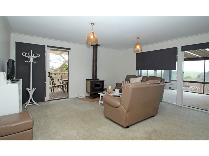 16-18 Farmers street, Mirboo North VIC 3871