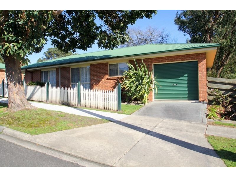 4/1 Baths Road, Mirboo North VIC 3871
