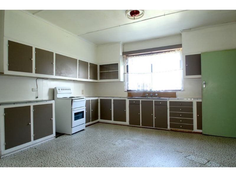 60 St Ellens Road, Mirboo North VIC 3871